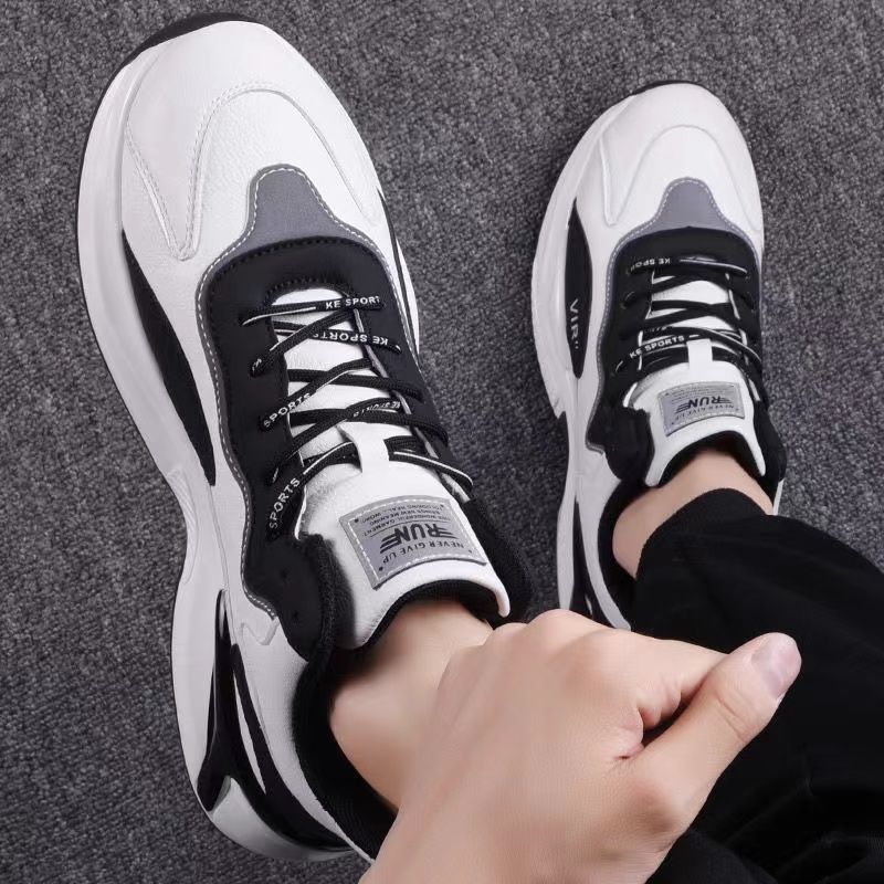 Men Fashion Black And White Sneakers